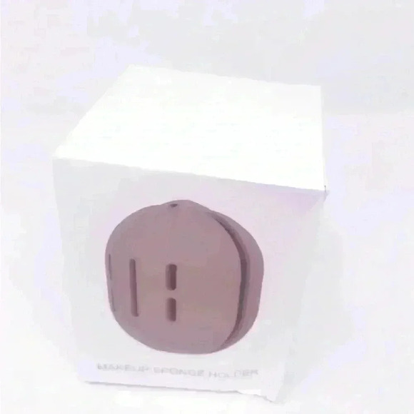 Makeup Sponge Holder Eco-Silicone Vented Blender Case Airy Hanging Gift Khaki - Picture 10 of 16